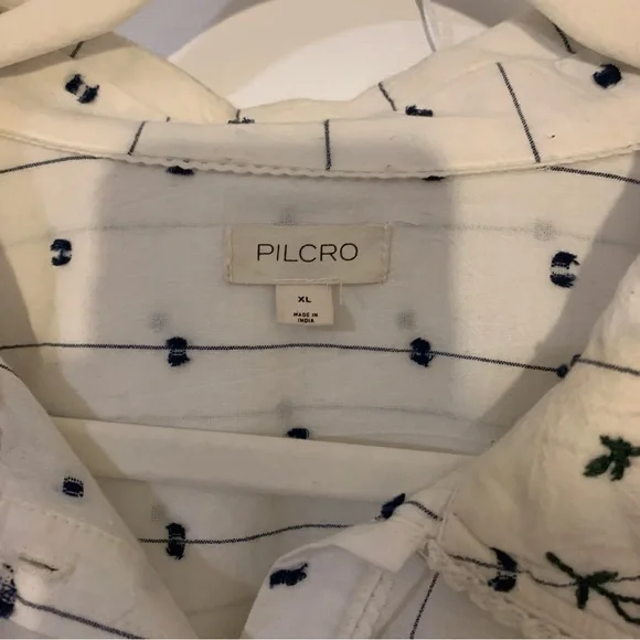 Anthropologie’s PILCRO Embroidered Floral Polka Dot Blouse - White & Pink Sz XL - Picture 6 of 6
